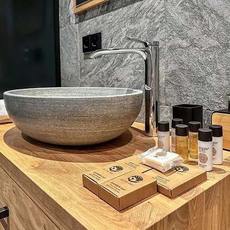 Grandview Collection Luxus-wohnung In By Interhome * 카프룬