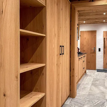 Apartment Grandview Collection Luxus-wohnung In By Interhome Kaprun